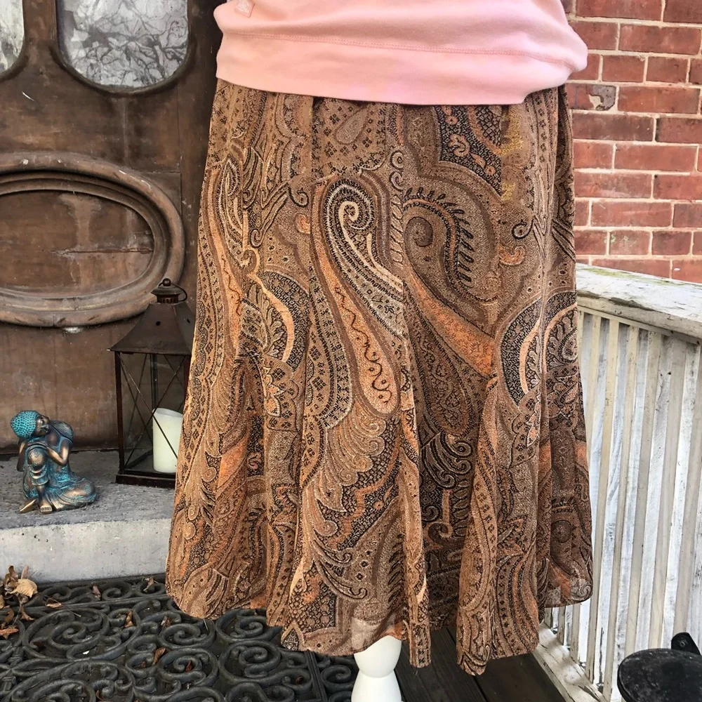 Anne Klein Skirt, size 8P - Picture 4 of 11